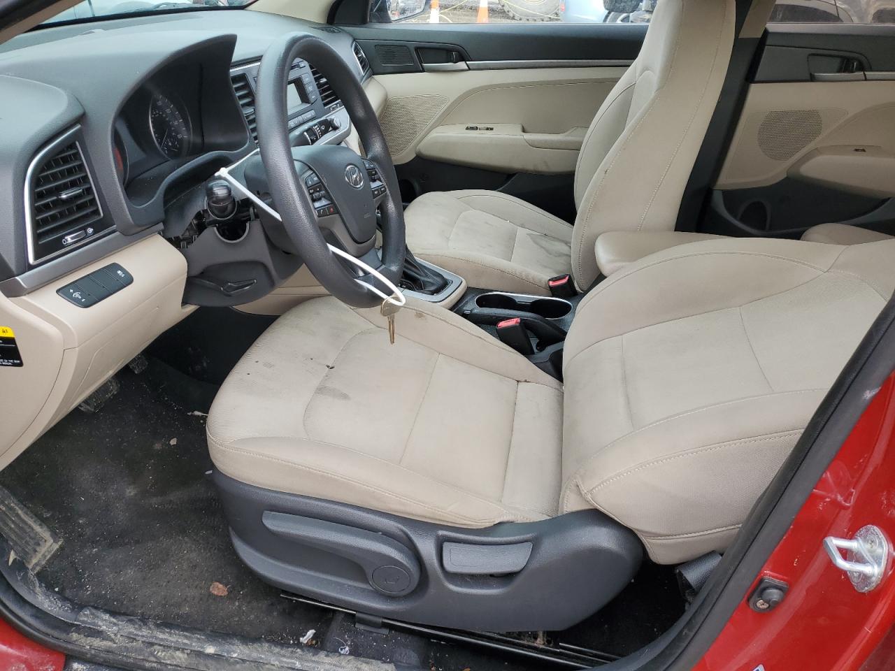 2018 Hyundai Elantra - Image 7