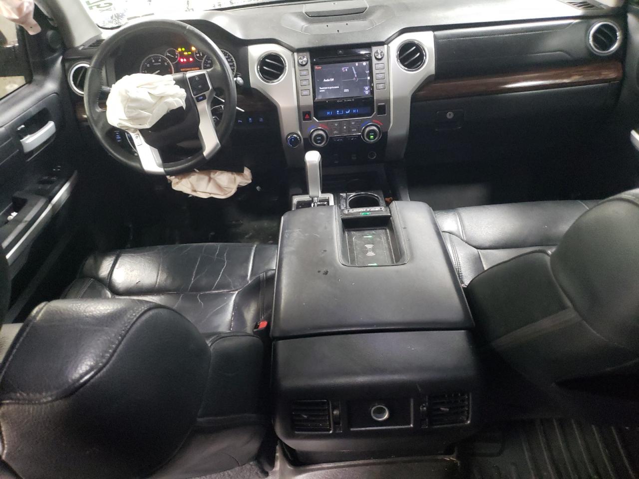 2015 Toyota Tundra - Image 8