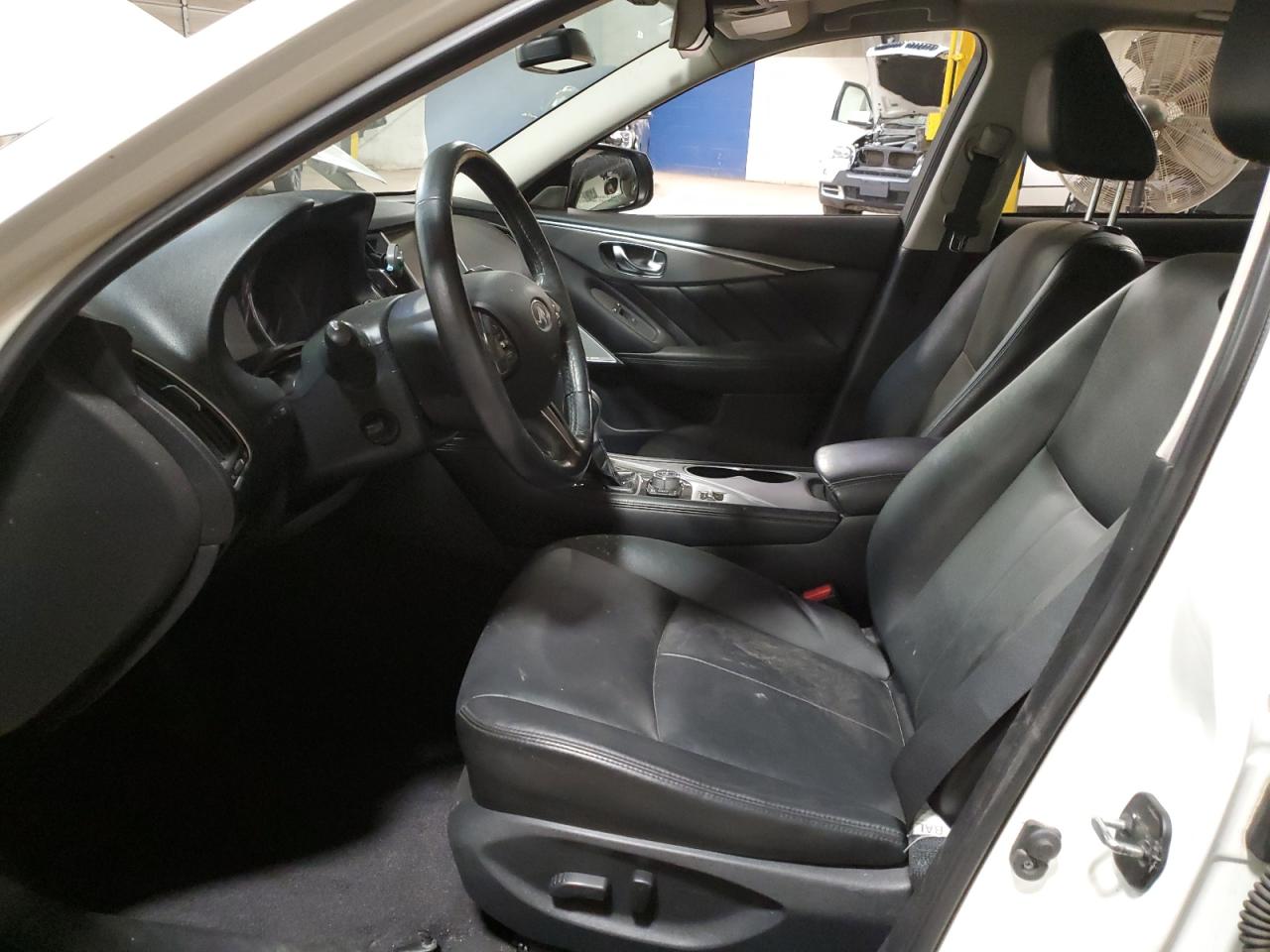 2017 Infiniti Q50 - Image 7