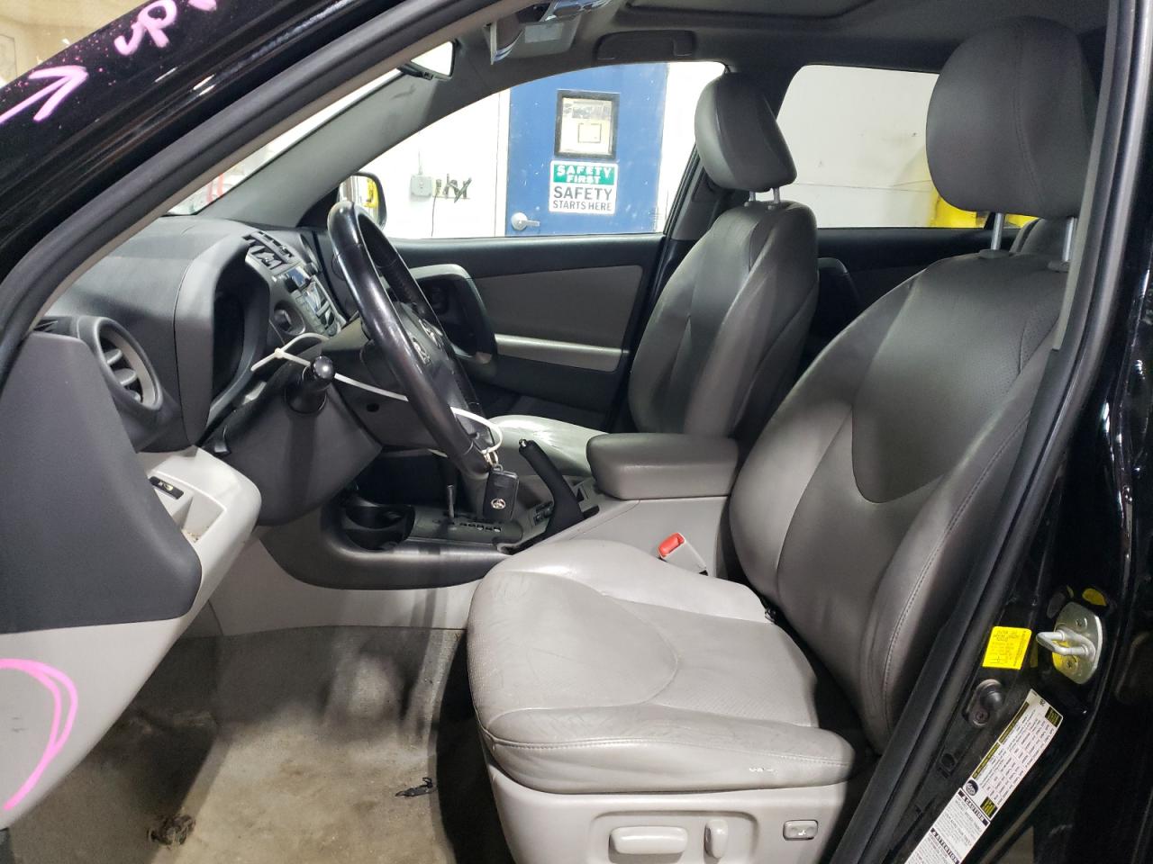 2011 Toyota RAV 4 - Image 7