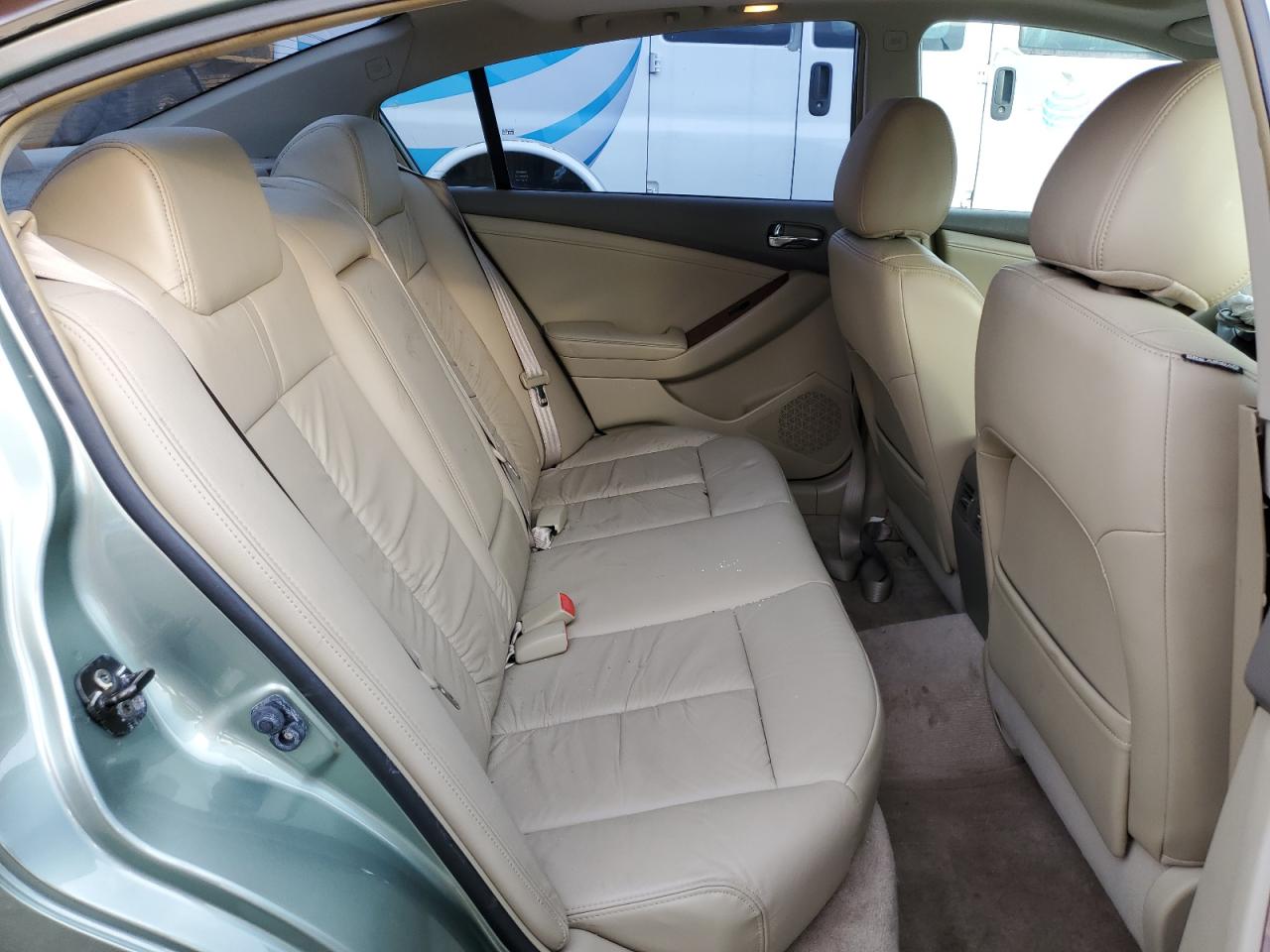 2007 Nissan Altima - Image 10