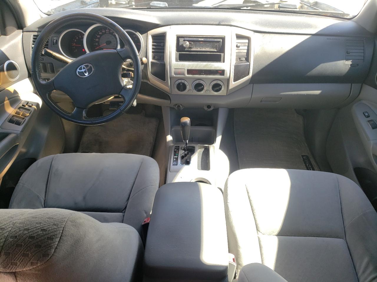 2006 Toyota Tacoma - Image 8