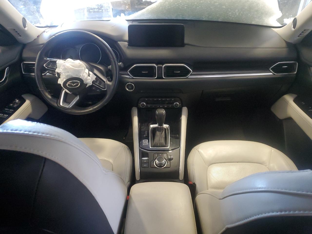 2021 Mazda CX-5 - Image 8