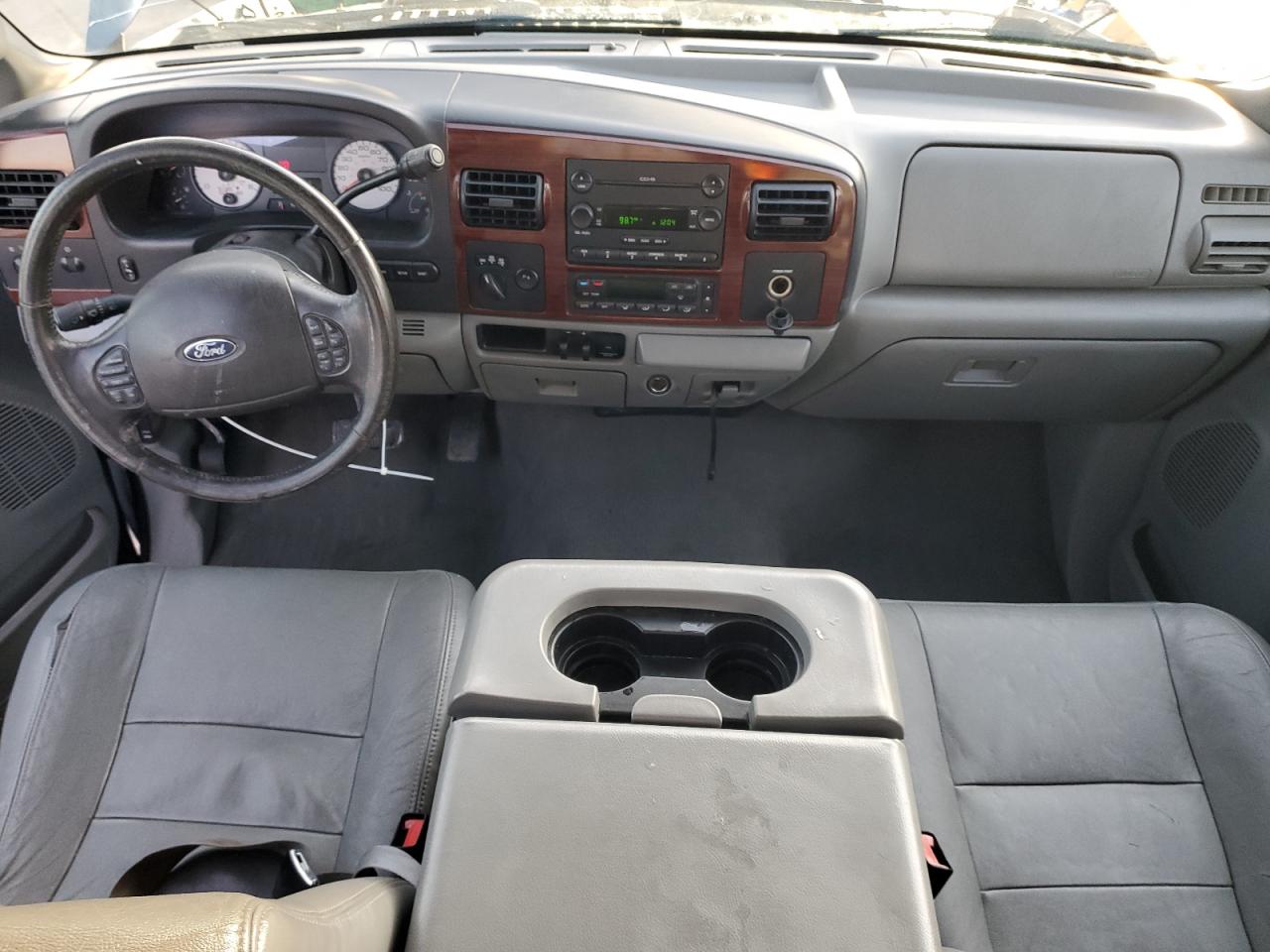 2006 Ford F250 - Image 8