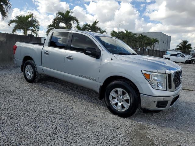 2018 NISSAN TITAN SV