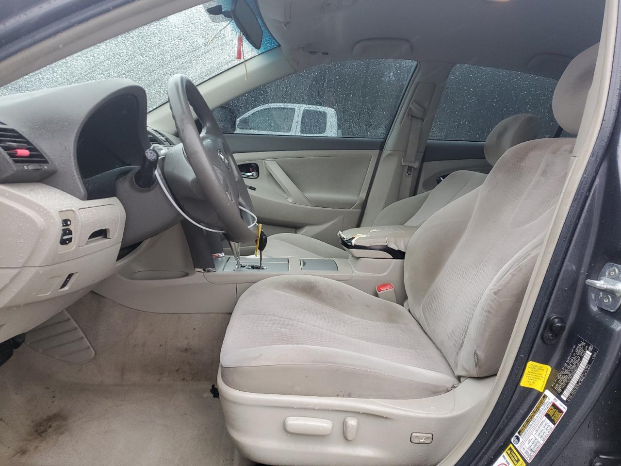 2011 Toyota Camry - Image 7