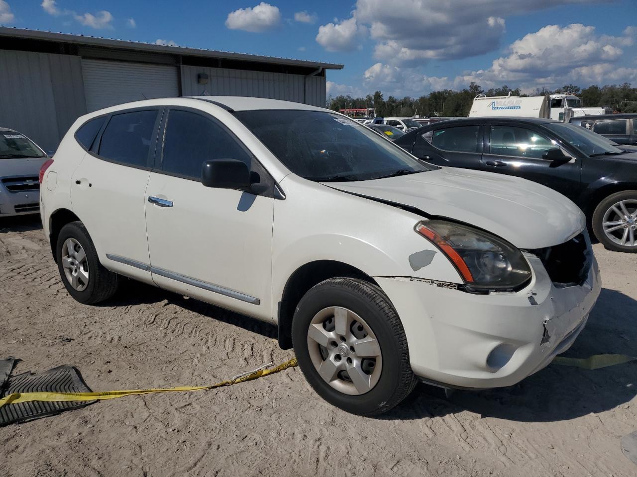 2014 Nissan Rogue - Image 4