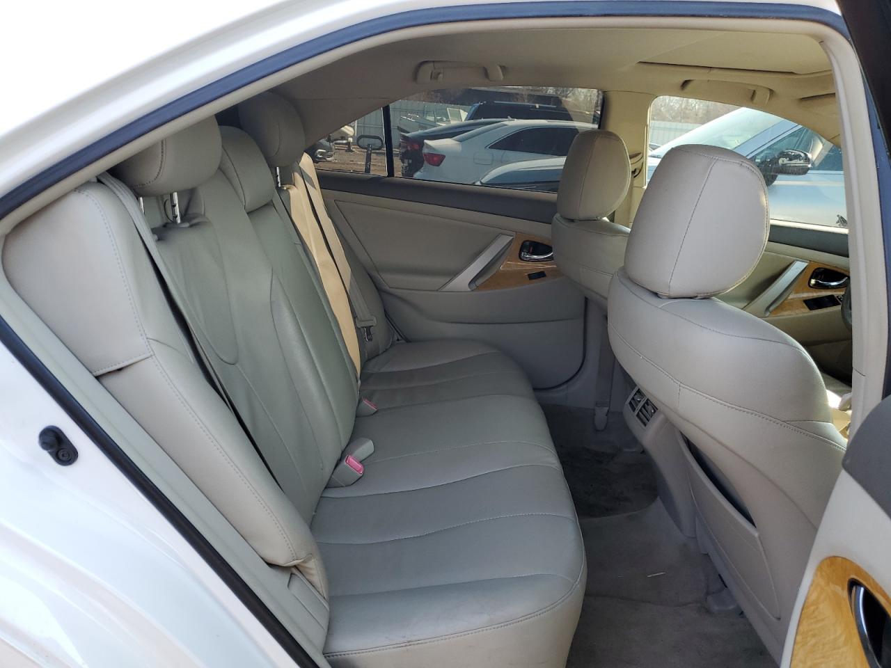 2007 Toyota Camry - Image 10