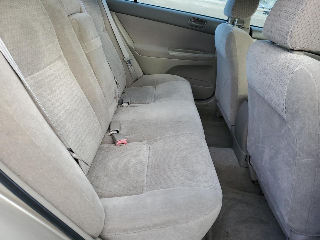 2002 Toyota Camry - Image 10
