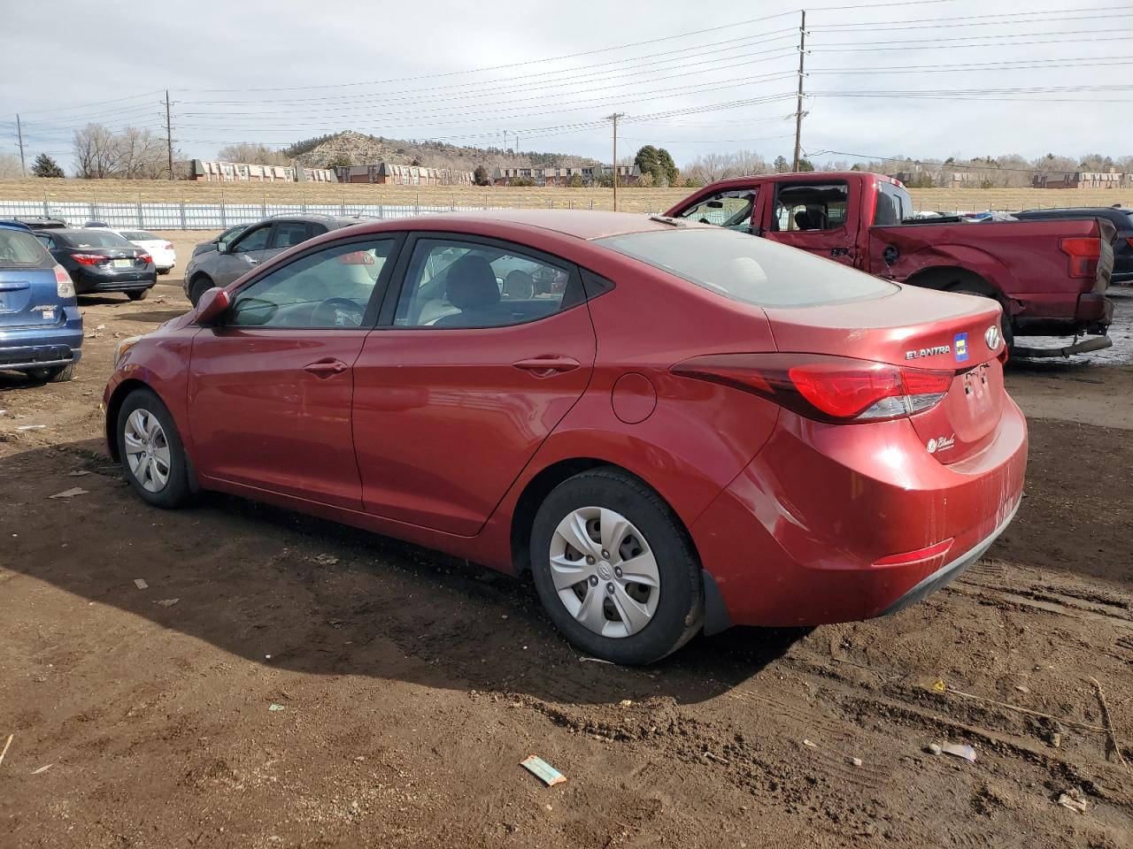 2016 Hyundai Elantra - Image 2