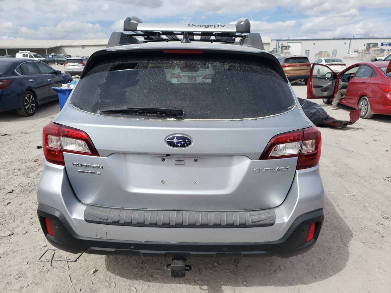 2018 Subaru Outback - Image 6