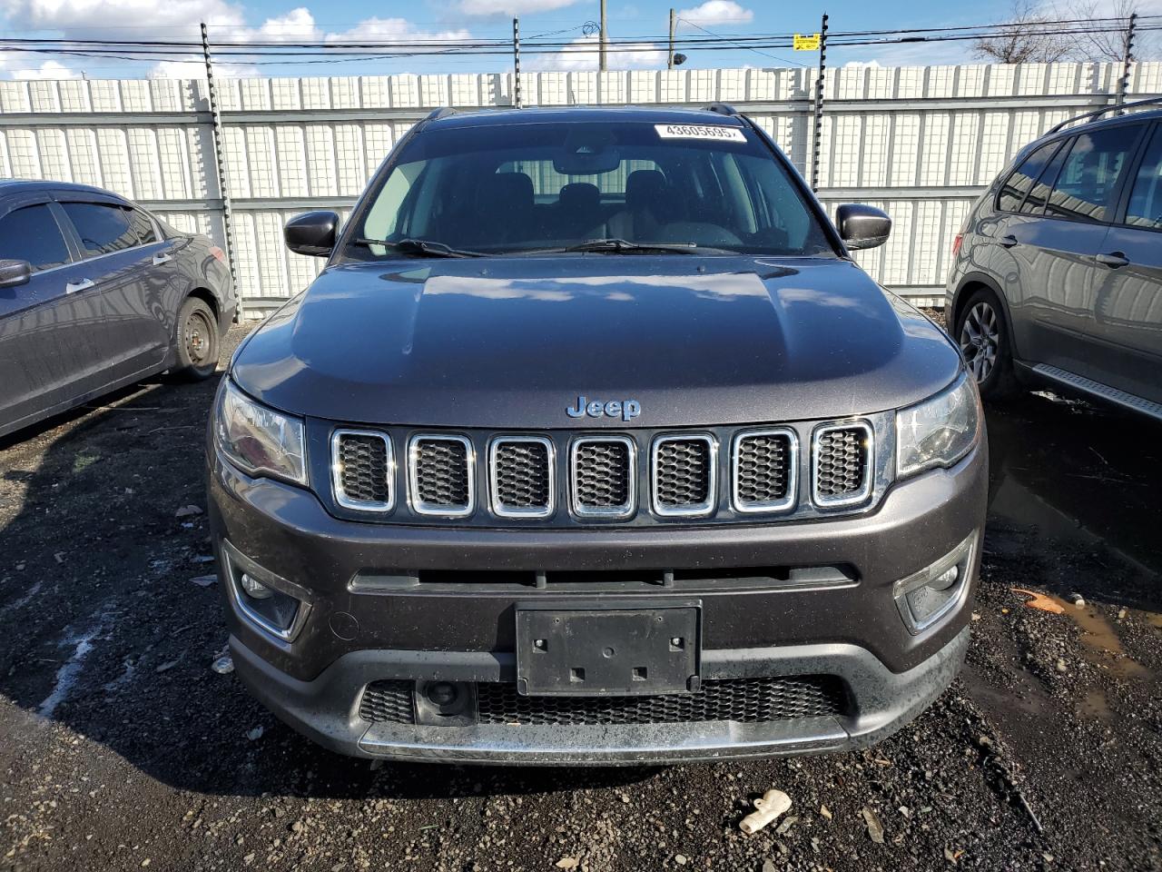 2021 Jeep Compass - Image 5