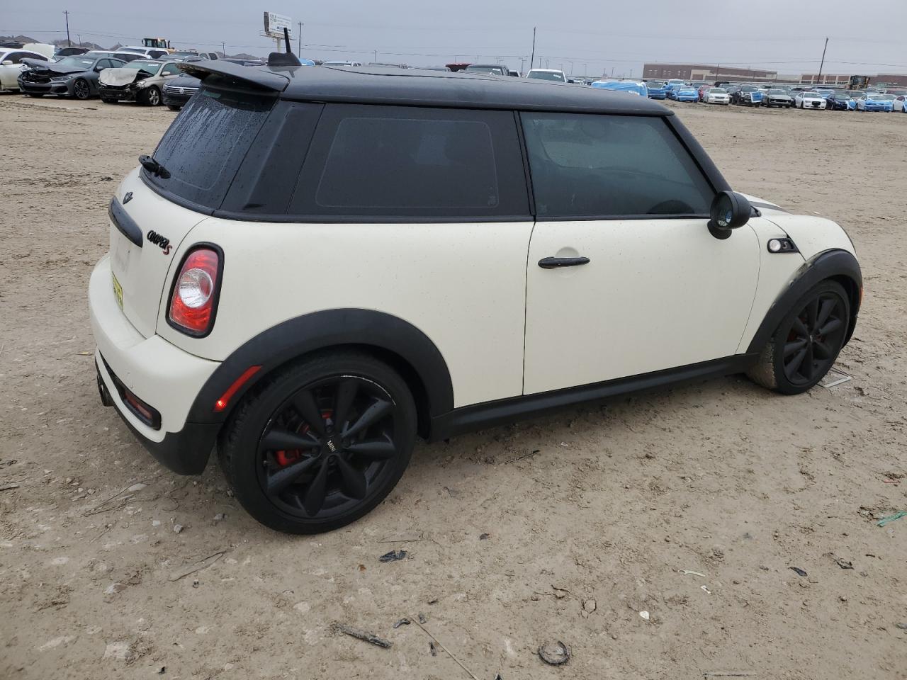 2013 MINI Cooper - Image 3
