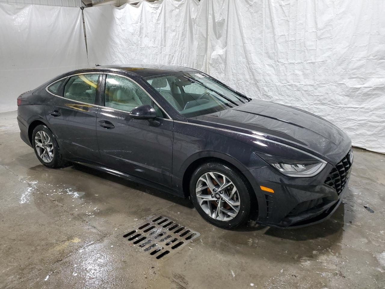 2023 Hyundai Sonata - Image 4