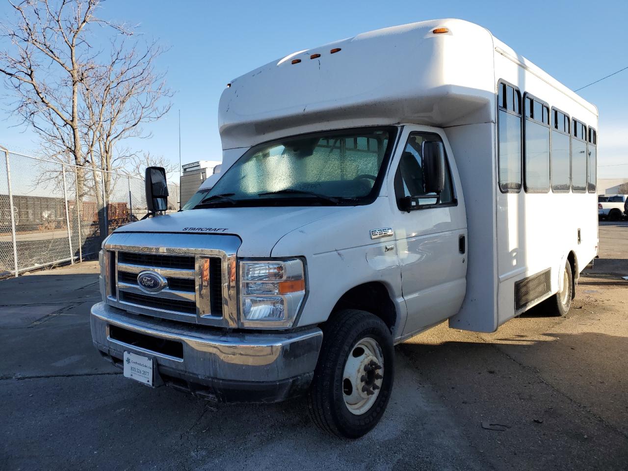 2016 Ford Econoline - Image 2