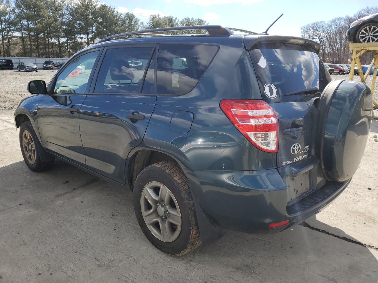 2009 Toyota RAV 4 - Image 2