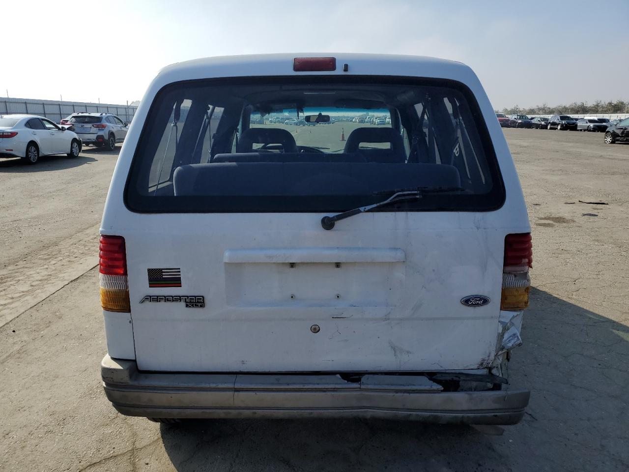 1995 Ford Aerostar - Image 6