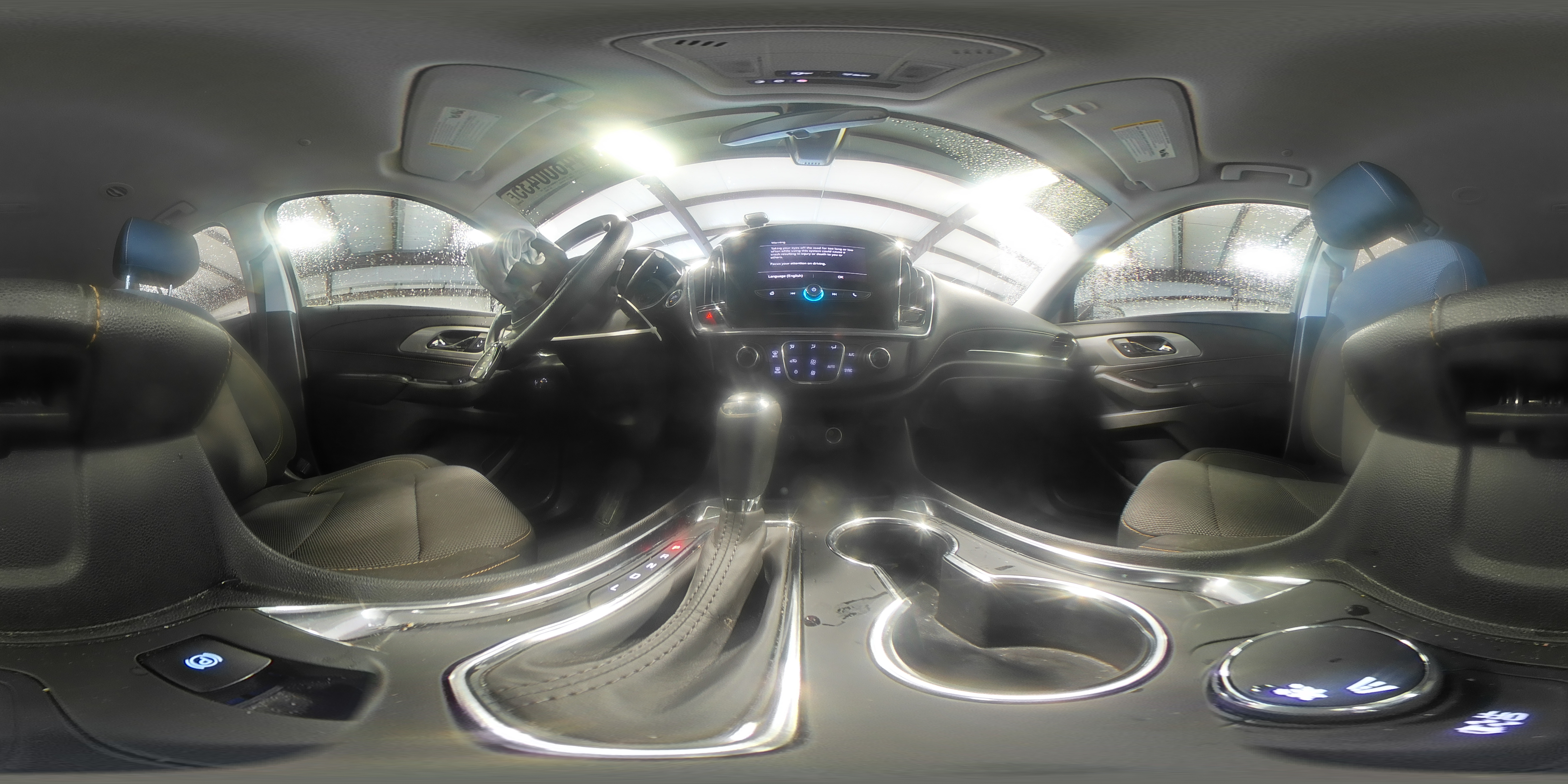 2020 Chevrolet Traverse - Image 13