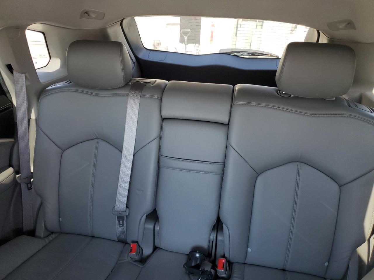 2012 Cadillac SRX - Image 10