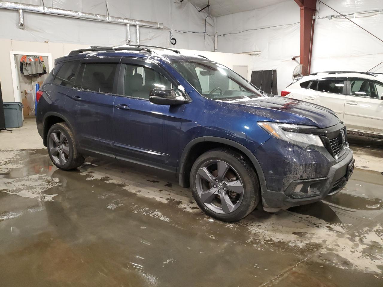 2021 Honda Passport - Image 4