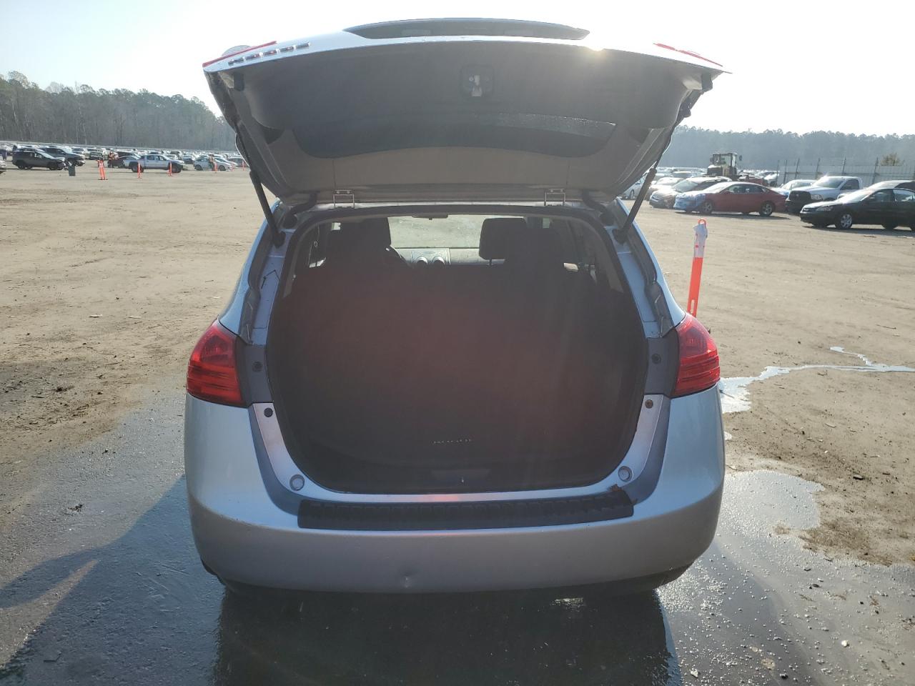 2013 Nissan Rogue - Image 6
