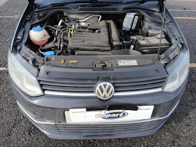 2015 VOLKSWAGEN POLO SE TS