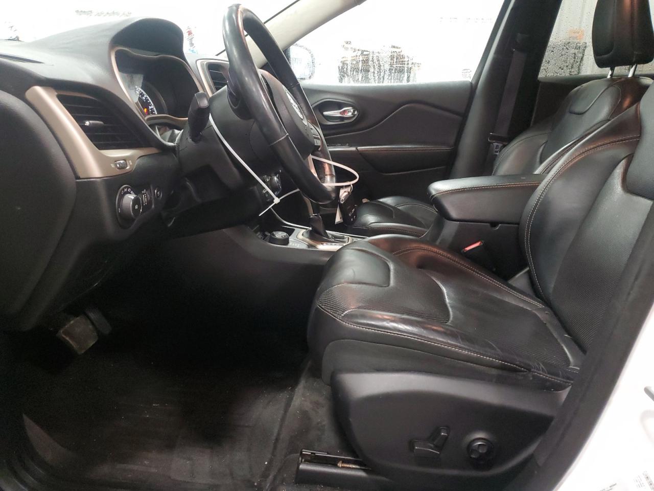 2015 Jeep Grand Cherokee - Image 7