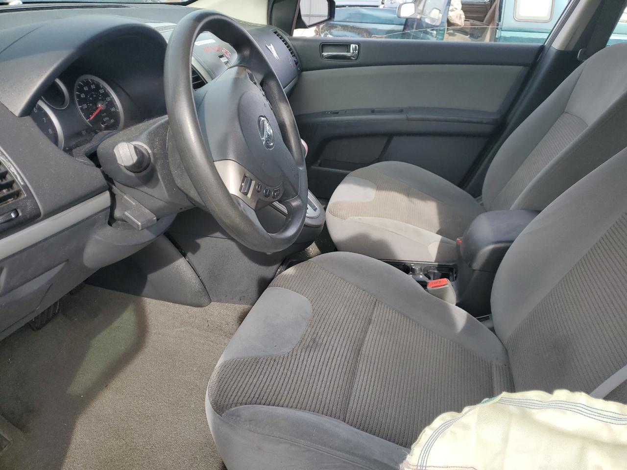 2010 Nissan Sentra - Image 7