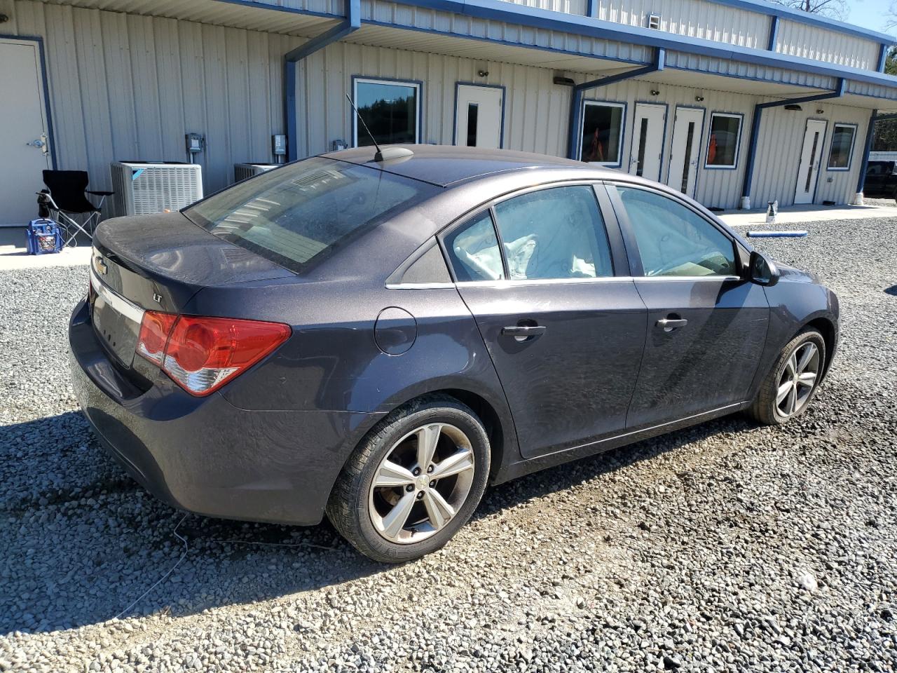 2015 Chevrolet Cruze - Image 3