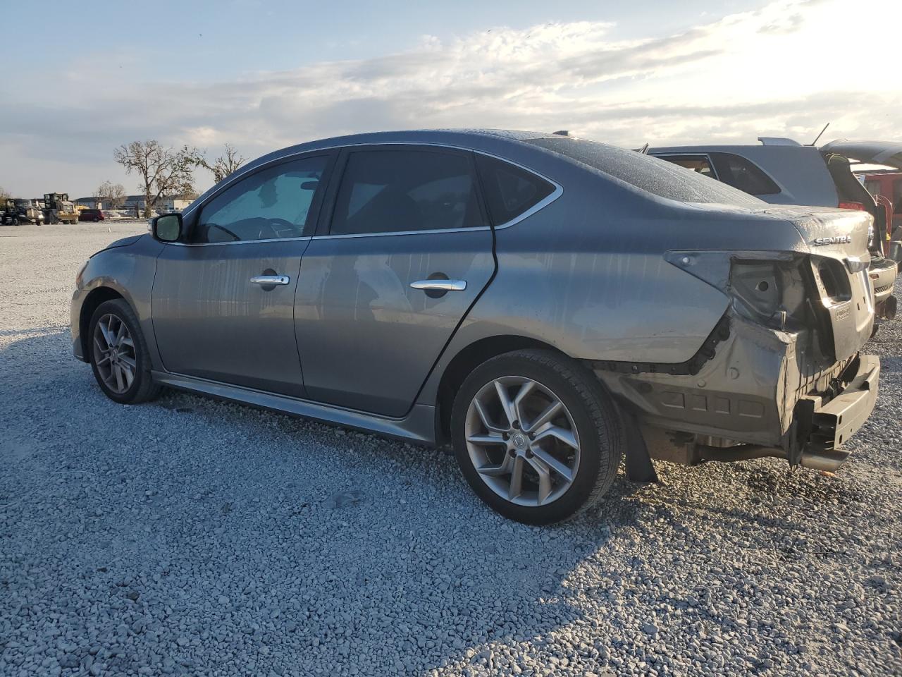 2015 Nissan Sentra - Image 2