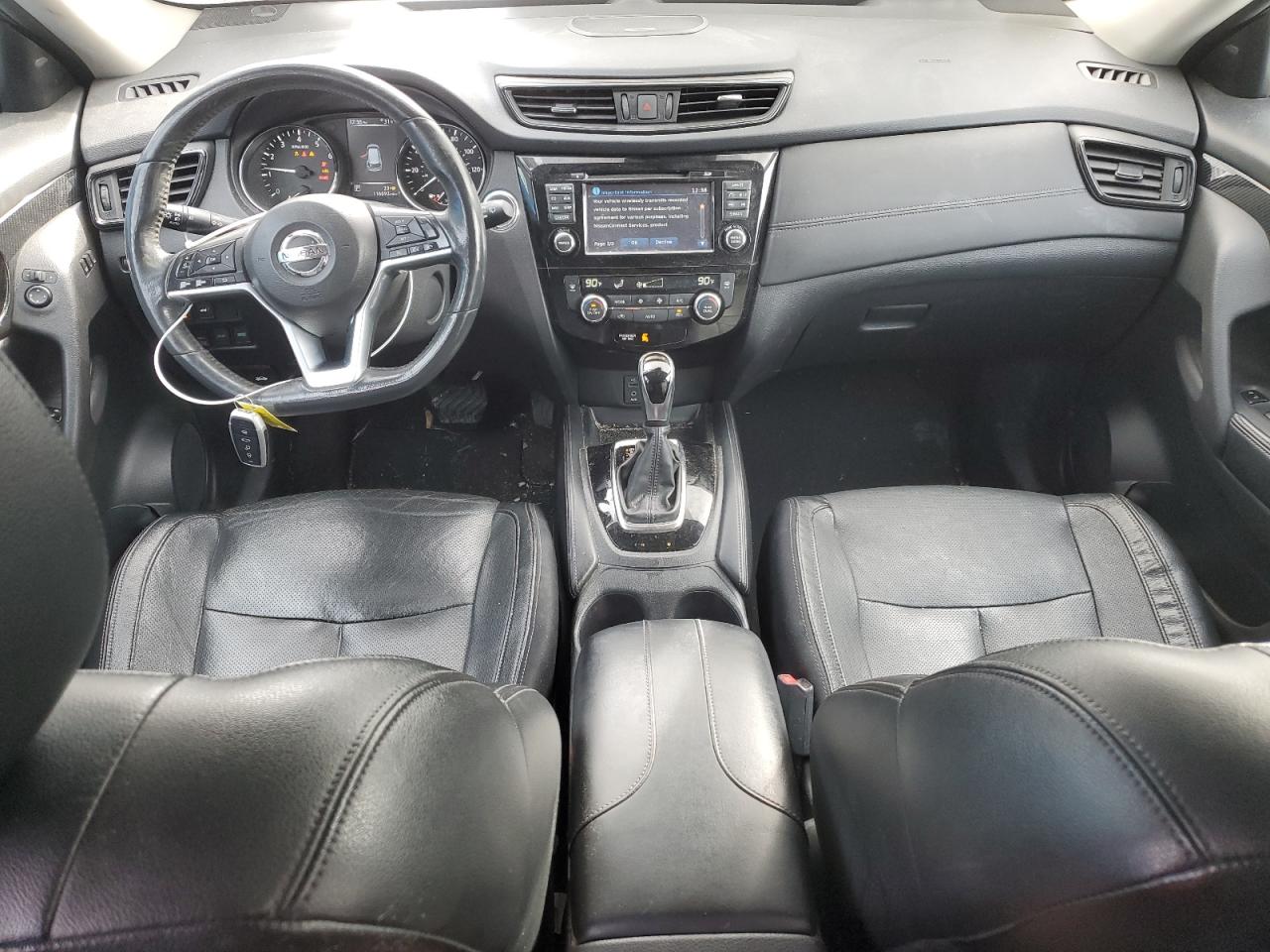 2017 Nissan Rogue - Image 8