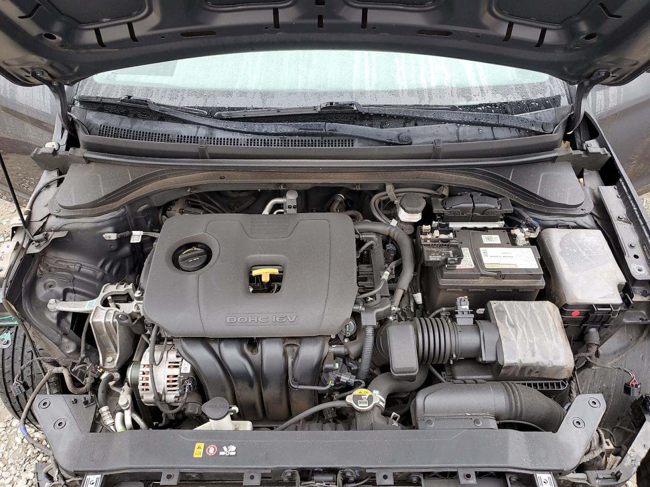2020 Hyundai Elantra - Image 11