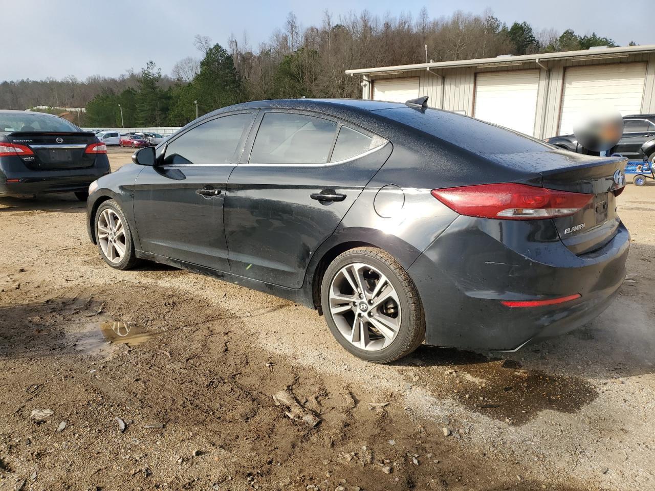 2018 Hyundai Elantra - Image 2