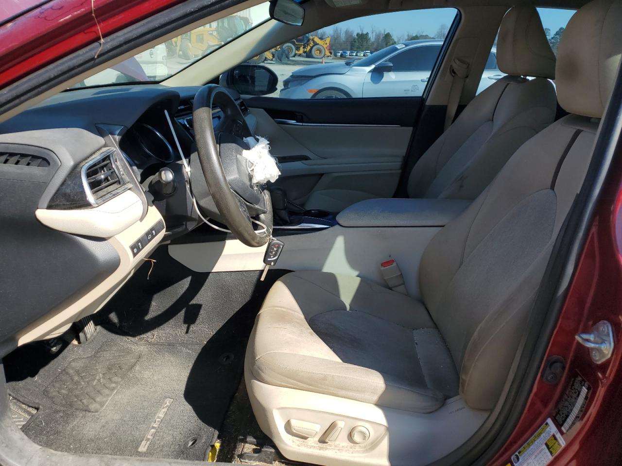4T1B11HKXJU624010 TOYOTA CAMRY 2018