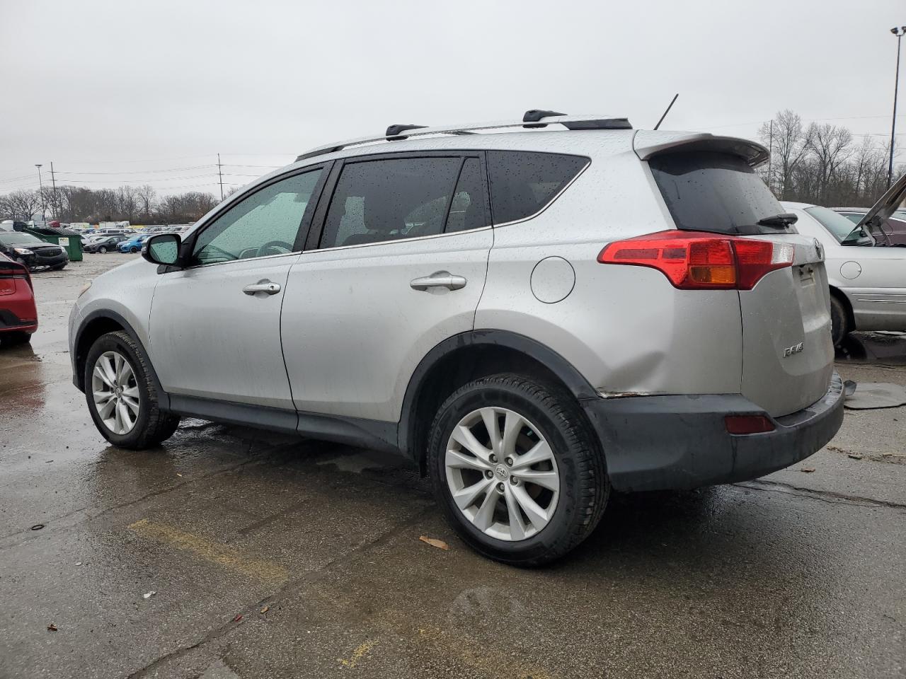 2013 Toyota RAV 4 - Image 2