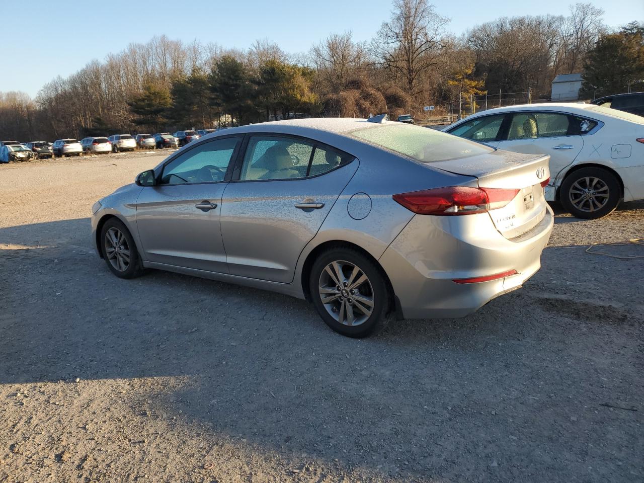 2017 Hyundai Elantra - Image 2