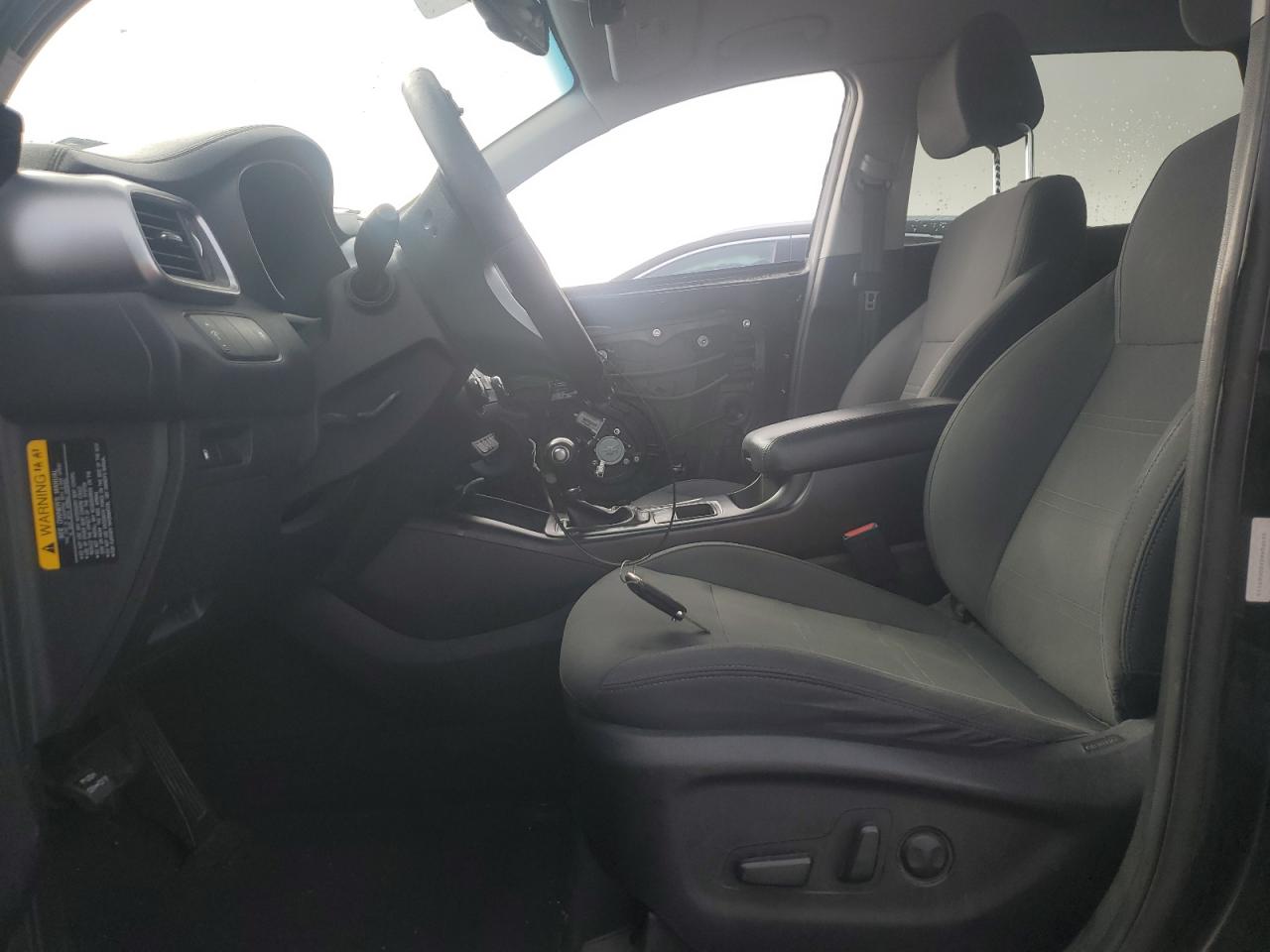 2016 Kia Sorento - Image 7