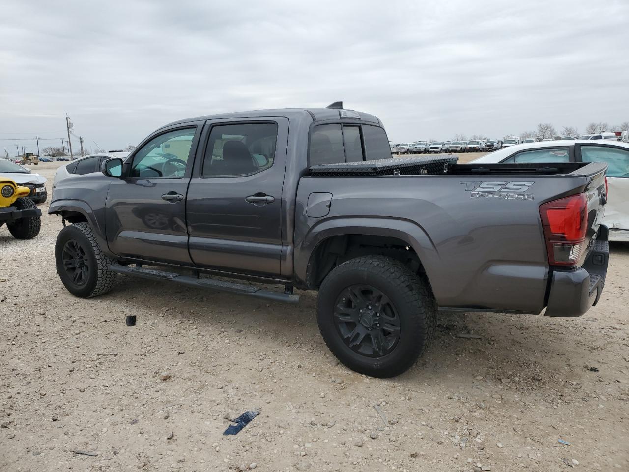 2019 Toyota Tacoma - Image 2