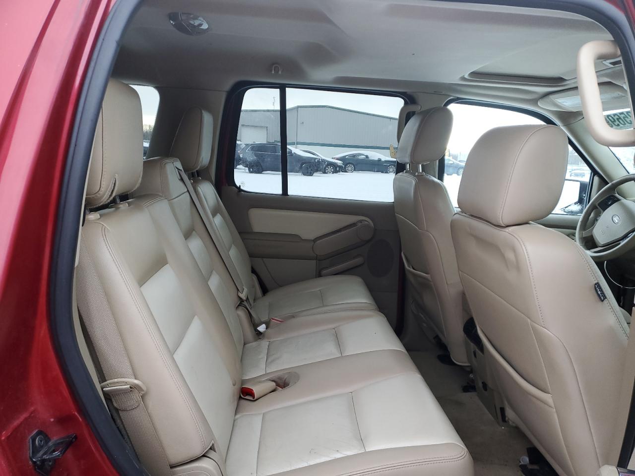 2008 Ford Explorer - Image 11