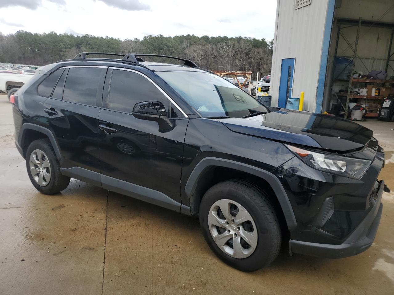 2019 Toyota RAV 4 - Image 4