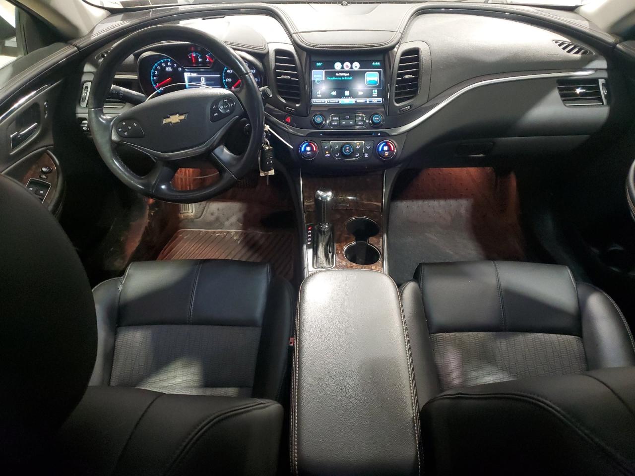2015 Chevrolet Impala - Image 8