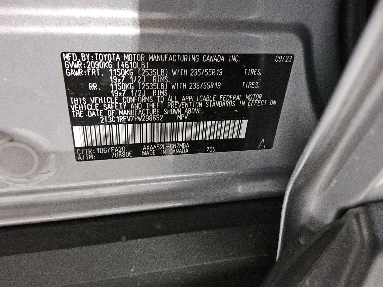 2023 Toyota RAV 4 - Image 13