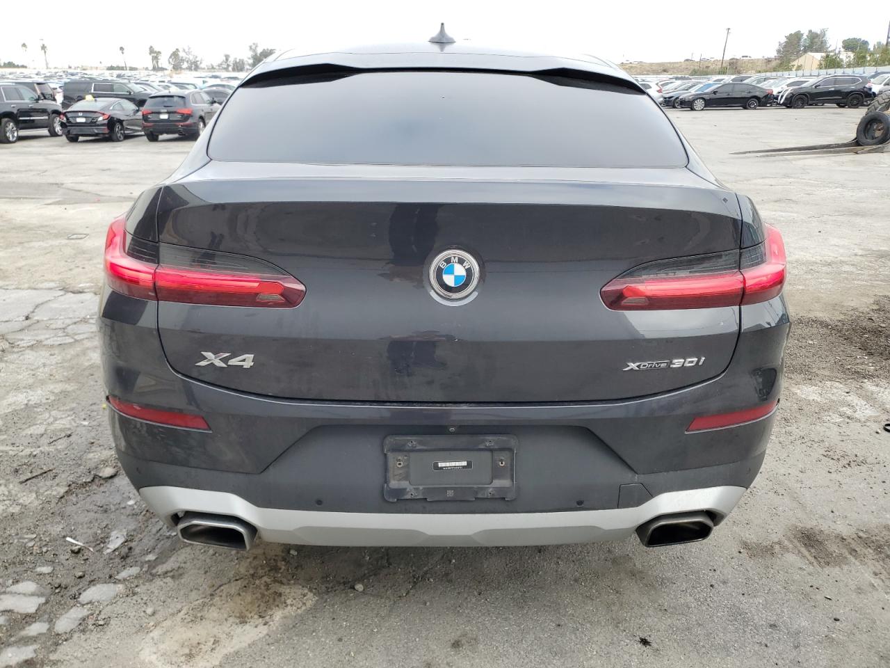 2022 BMW X4 - Image 6