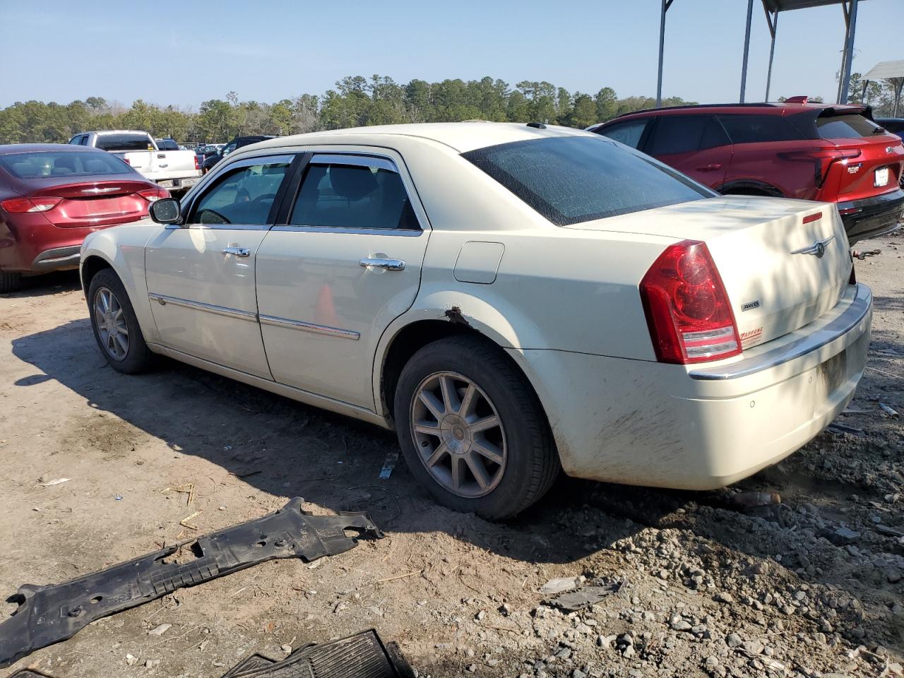2009 Chrysler 300 - Image 2