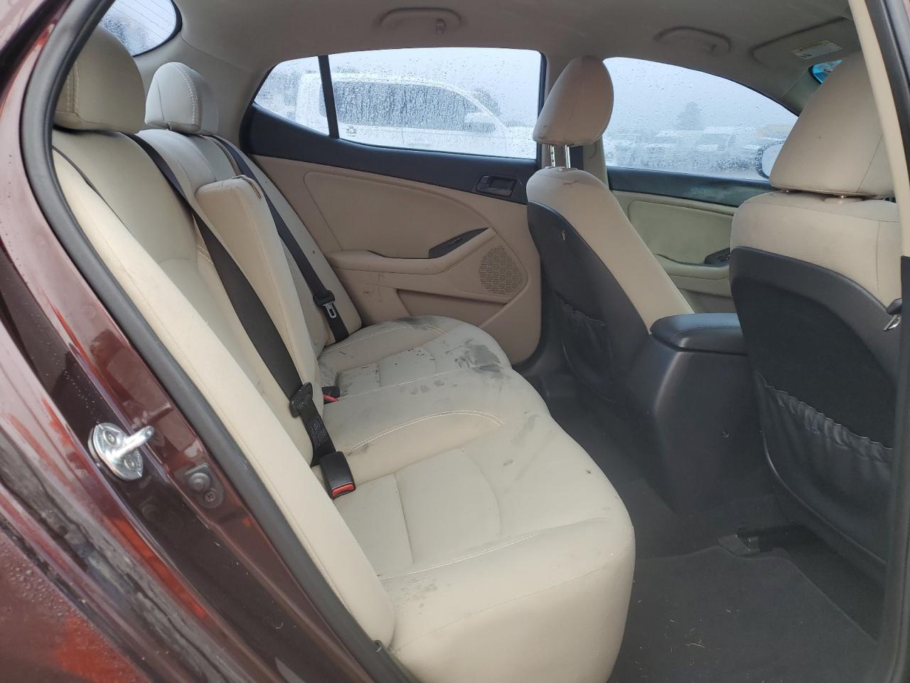 2015 Kia Optima - Image 10