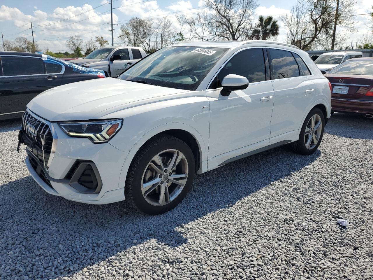 2019 Audi Q3 - Image 1
