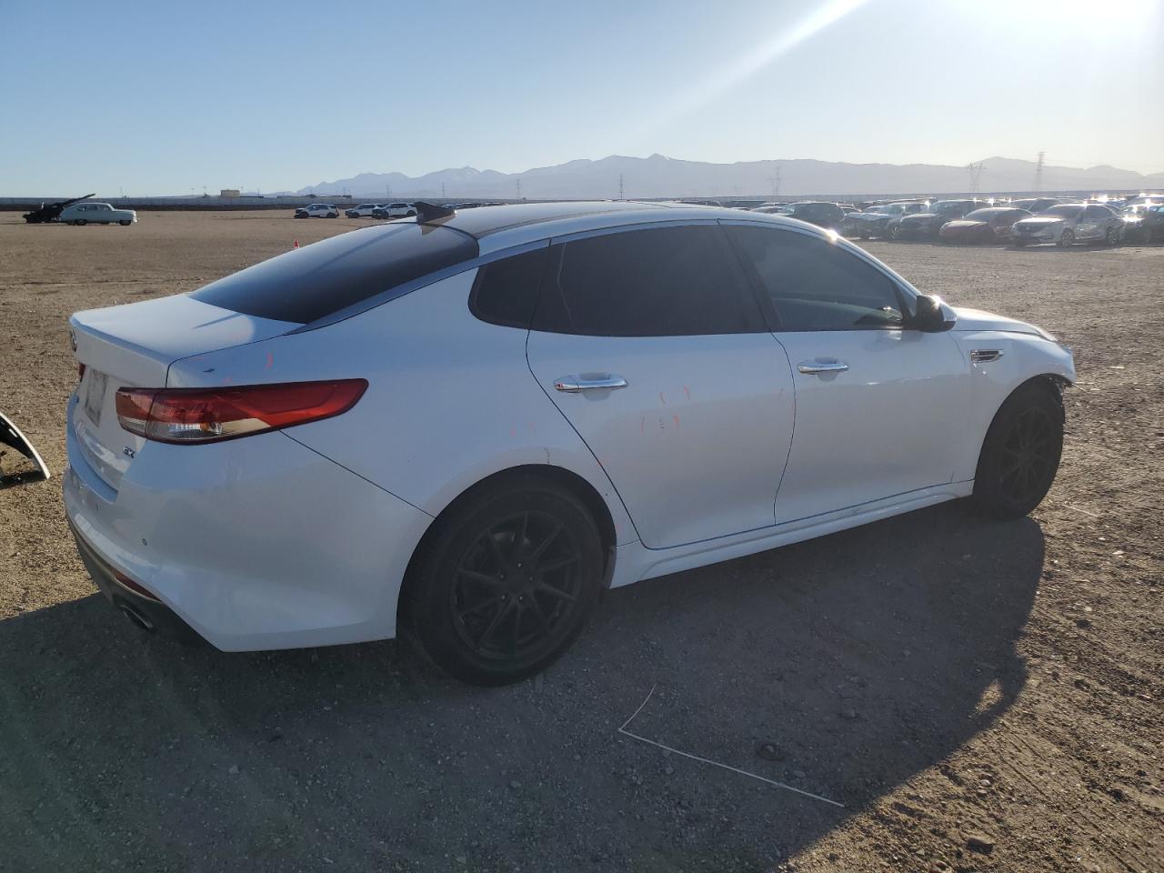 2016 Kia Optima - Image 3