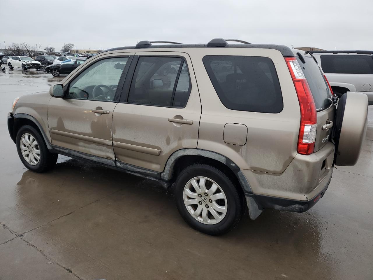 2005 Honda CR-V - Image 2