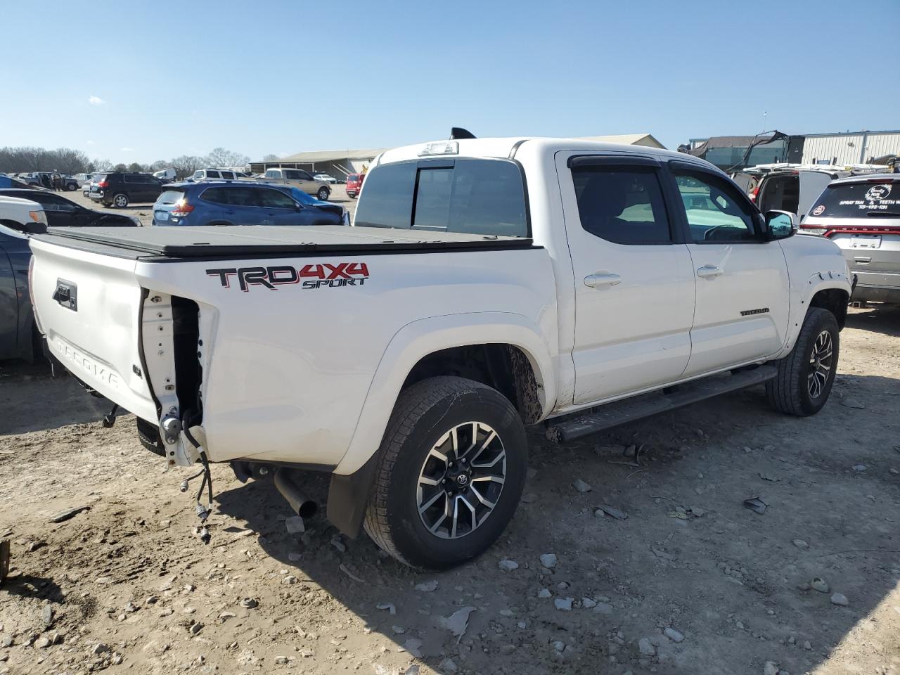 2020 Toyota Tacoma - Image 3
