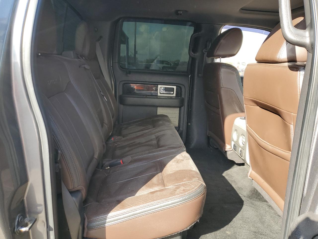 2011 Ford F-150 - Image 11